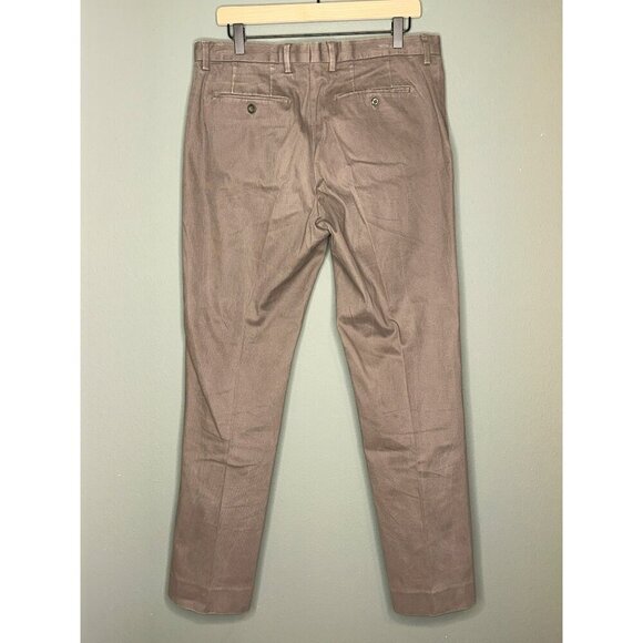 Banana Republic Men's 34" x 32" Classic Fit Chino's Straight Leg - Picture 2 of 13